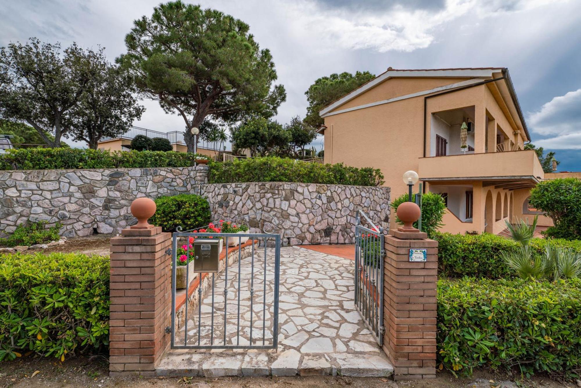 Apartments La Turistica Capoliveri  Exterior foto